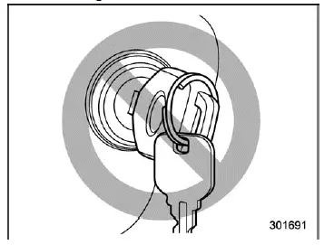 Subaru Ascent key interference example metallic contact