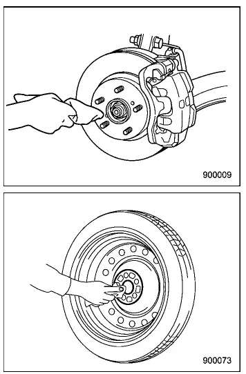 Subaru Ascent removing flat tire from wheel hub