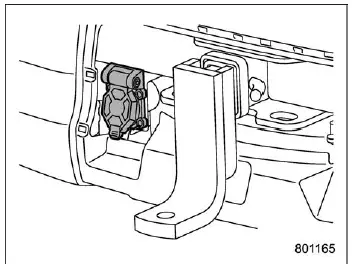 Subaru Ascent 7-pin trailer hitch electrical connector