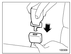 Rear center seatbelt